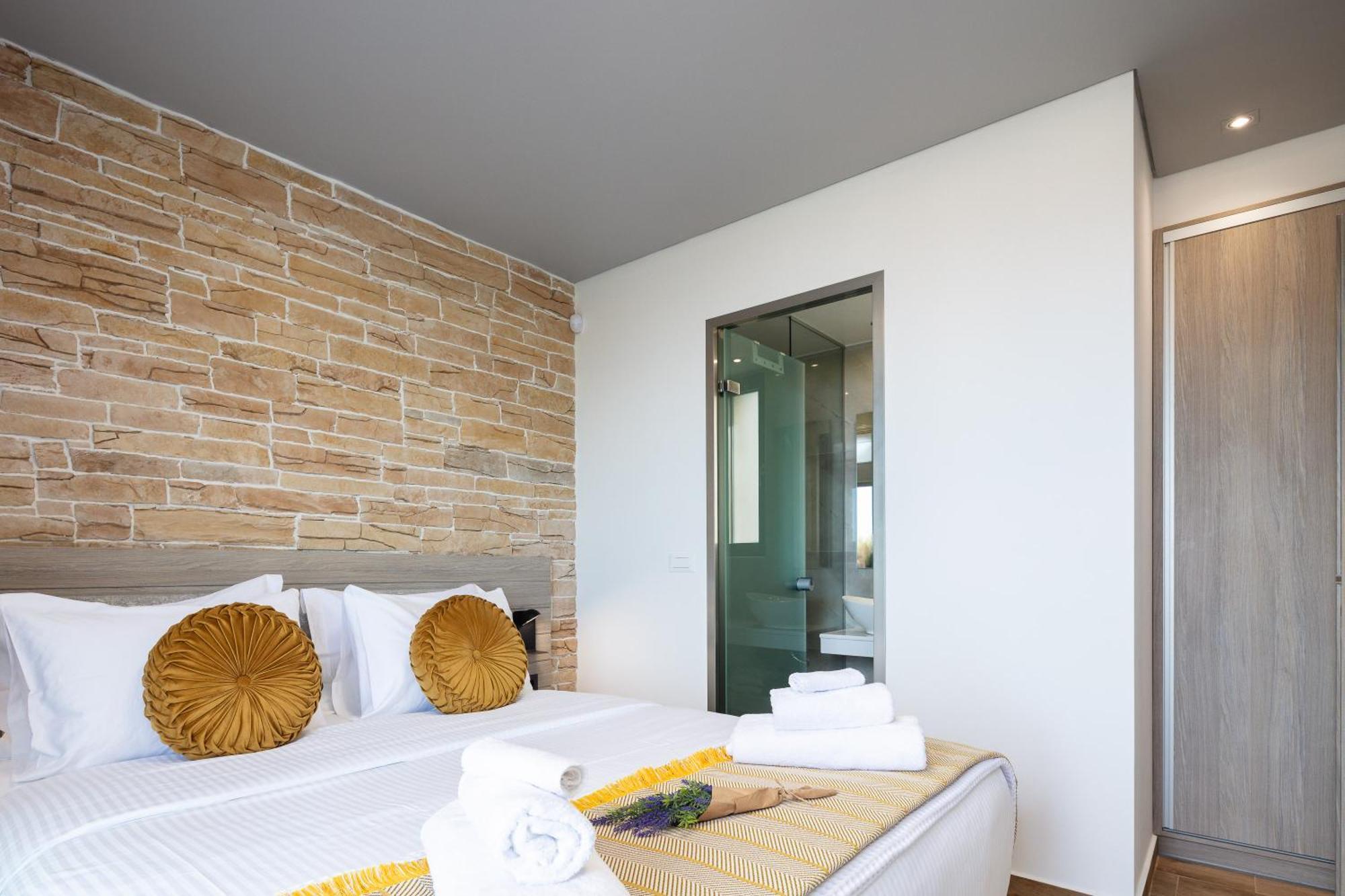 Oinolithos Luxury Villas Kalamaki Buitenkant foto
