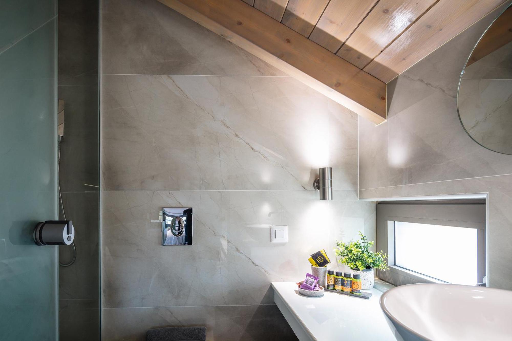 Oinolithos Luxury Villas Kalamaki Buitenkant foto