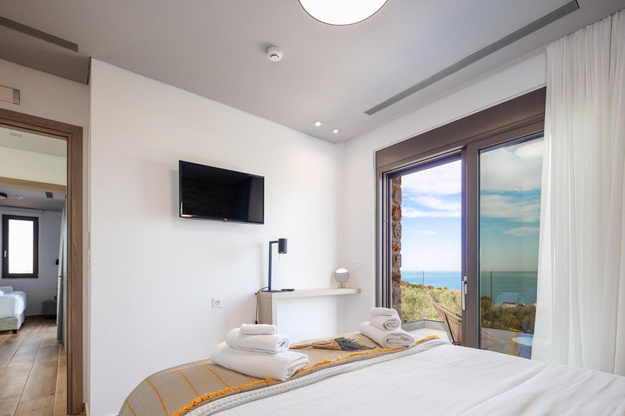 Oinolithos Luxury Villas Kalamaki Buitenkant foto