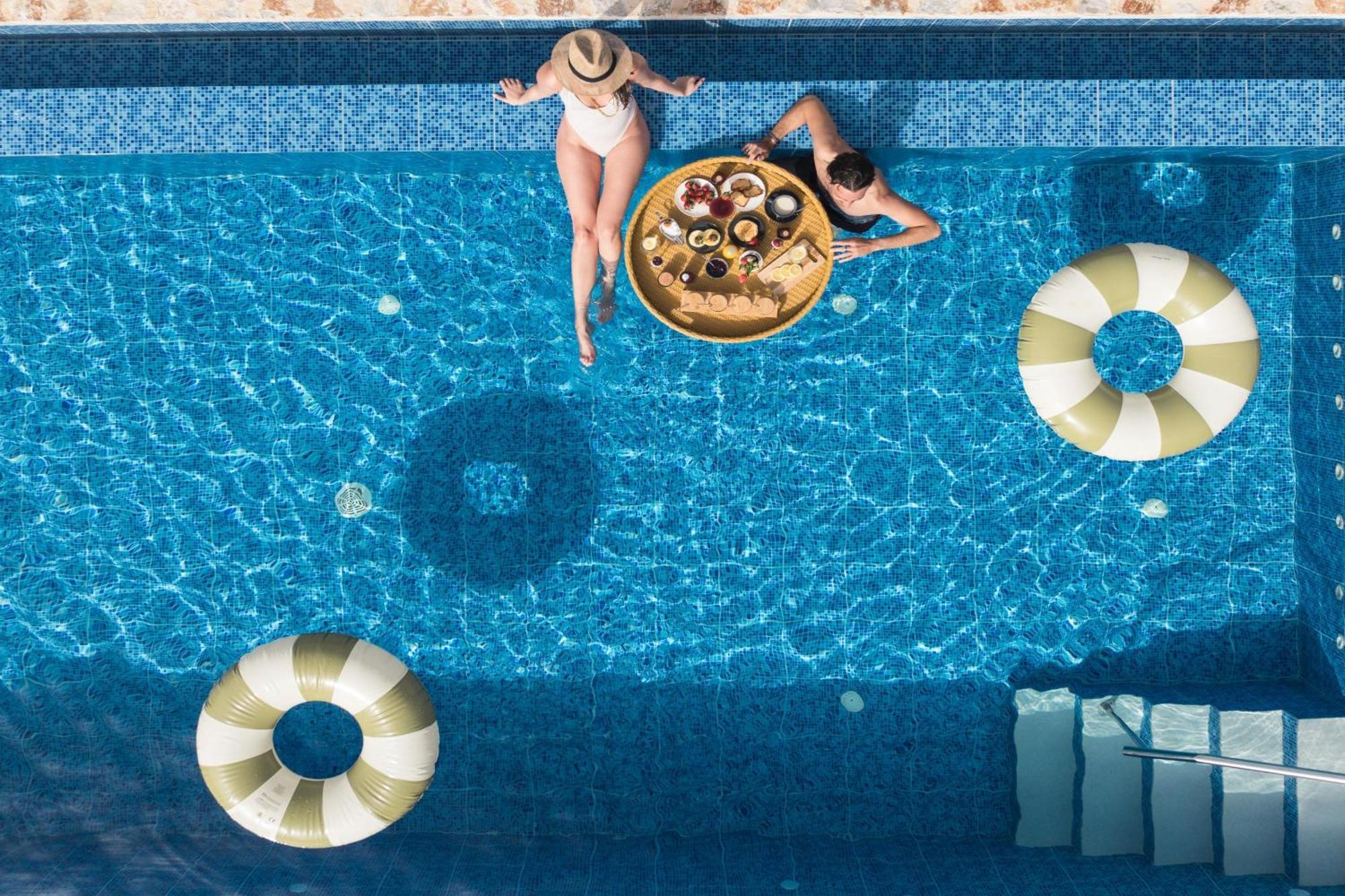 Oinolithos Luxury Villas Kalamaki Buitenkant foto